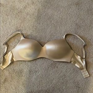 Soma Enhancing Shape Wireless Nude bra 32DD
